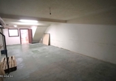 Local comercial Industrial en venta con 180m² en Oviedo, en la zona de Colloto foto