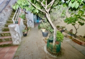 126m² commercial premises for sale in Tarrasa photo