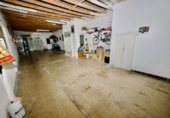 126m² commercial premises for sale in Tarrasa photo