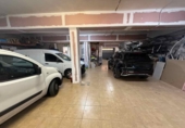 300m² commercial premises for sale in Tarrasa, in the area of The Maurina photo