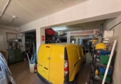 300m² commercial premises for sale in Tarrasa, in the area of The Maurina photo