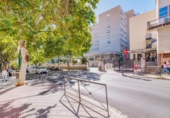 180m² cafeteria for sale in Granada, in the area of Low Enclosure of Cartuja, Calle Eras de Cristo photo