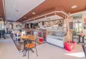180m² cafeteria for sale in Granada, in the area of Low Enclosure of Cartuja, Calle Eras de Cristo photo