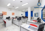 231m² commercial premises for sale in Granada, in the area of San Lázaro, Avenida de la Constitución photo