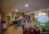 130m² commercial premises for sale in Orihuela, Avenida de Teodomiro photo