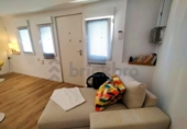 34m² commercial premises for sale in Barcelona, in the area of the Health, carrer de sostres, 08024 photo