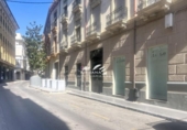 291m² commercial premises for sale in Lucena, calle el peso, 14900 photo
