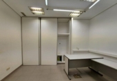 280m² commercial premises for sale in Vitoria-Gasteiz, in the area of Aranbizkarra, Calle Palencia photo