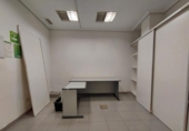 280m² commercial premises for sale in Vitoria-Gasteiz, in the area of Aranbizkarra, Calle Palencia photo
