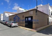 125m² commercial premises for sale in La Puebla del Río, photo