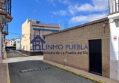 125m² commercial premises for sale in La Puebla del Río, photo