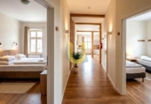 420m² hotel for rent in San Fernando de Henares, Calle de las Escuelas photo