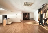 235m² bar for sale in La Alcudia, Calle de Santiago photo