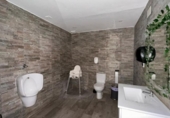 235m² bar for sale in La Alcudia, Calle de Santiago photo