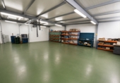 1070m² warehouse industrial for sale in Alcorcón photo