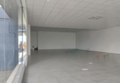 Gimnasio en alquiler con 270m² en Sanlúcar la Mayor foto