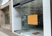 80m² commercial premises for sale in Logroño photo