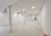 Local comercial en venta con 118m² en Laredo foto
