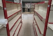 Local comercial en venta con 59m² en Sevilla, en la zona de Polígono Sur, Plaza Rafael Pérez del Álamo foto