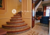 586m² building for sale in Játiva photo
