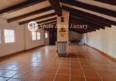 586m² building for sale in Játiva photo