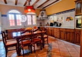586m² building for sale in Játiva photo