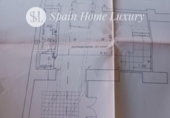 586m² building for sale in Játiva photo