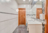 2000m² hotel for sale in Alcira photo