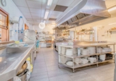 2000m² hotel for sale in Alcira photo