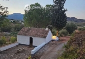 1200m² hotel for sale in Guaro photo