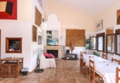 1200m² hotel for sale in Guaro photo