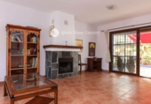 1200m² hotel for sale in Guaro photo