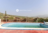 1200m² hotel for sale in Guaro photo