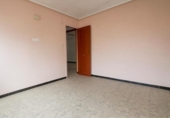 Local comercial
en venda
amb 144m² a Elx, Calle Velarde foto