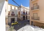 Hotel en venta con 138m² en Sagunto, Calle Romeo foto