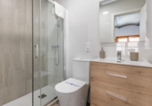 Hotel en venta con 138m² en Sagunto, Calle Romeo foto