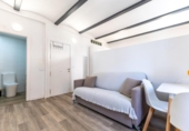 Hotel en venta con 138m² en Sagunto, Calle Romeo foto