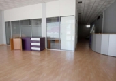 Local comercial en venta con 231m² en Montijo, Avenida de Colón foto