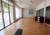 Local comercial en venta con 231m² en Montijo, Avenida de Colón foto