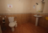 Local comercial en venta con 231m² en Montijo, Avenida de Colón foto