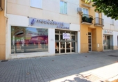 Local comercial en venta con 231m² en Montijo, Avenida de Colón foto