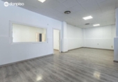 Local comercial
en venda
amb 170m² a Maracena, Calle Algibe Alto foto