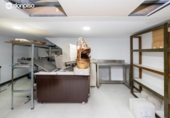 800m² commercial premises for sale in Granada, carretera de la sierra photo