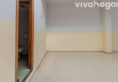 Local comercial en venta en Madrid, en la zona de Recoletos foto