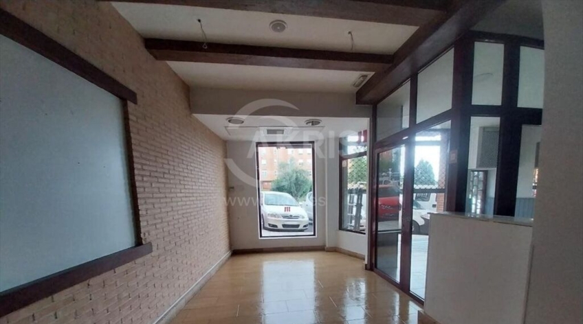 Local comercial