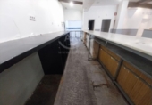 138m² commercial premises for sale in Toledo photo