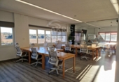 247m² offices for sale in Nambroca, in the area of The Snows photo