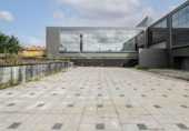 244m² locaux commerciaux pour vente à Pampelune photo