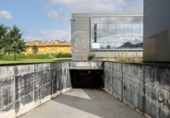 244m² locaux commerciaux pour vente à Pampelune photo