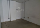 72m² commercial premises for sale in Toledo photo